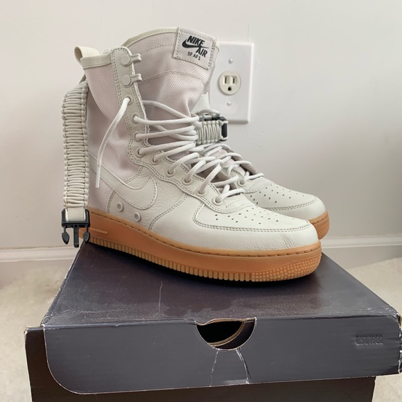 Nike Shoes - NIKE Air Force 1 color bone. size W 10, NIB